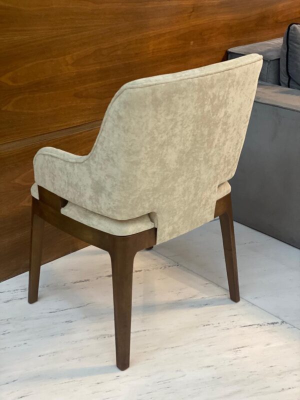 SILLA MODELO CELTIK - Imagen 3