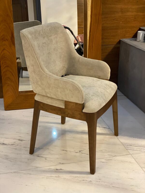 SILLA MODELO CELTIK - Imagen 8